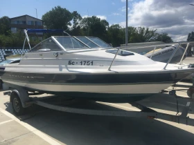 Моторна яхта Bayliner s