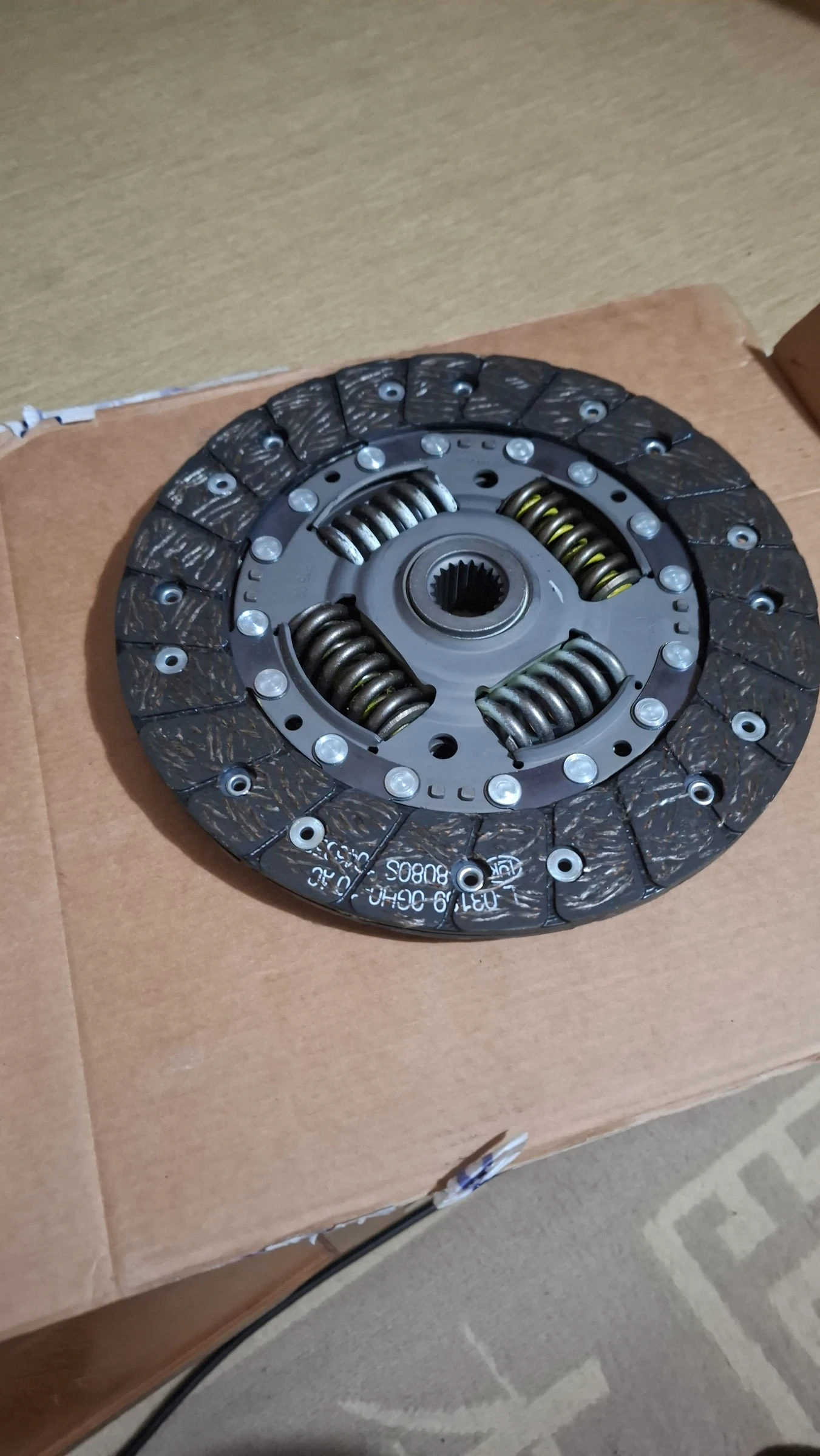   LUK  | Mobile.bg   7