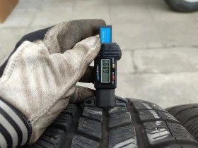 Гуми Зимни 225/65R17, снимка 7