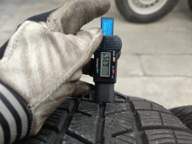 Гуми Зимни 225/65R17, снимка 8