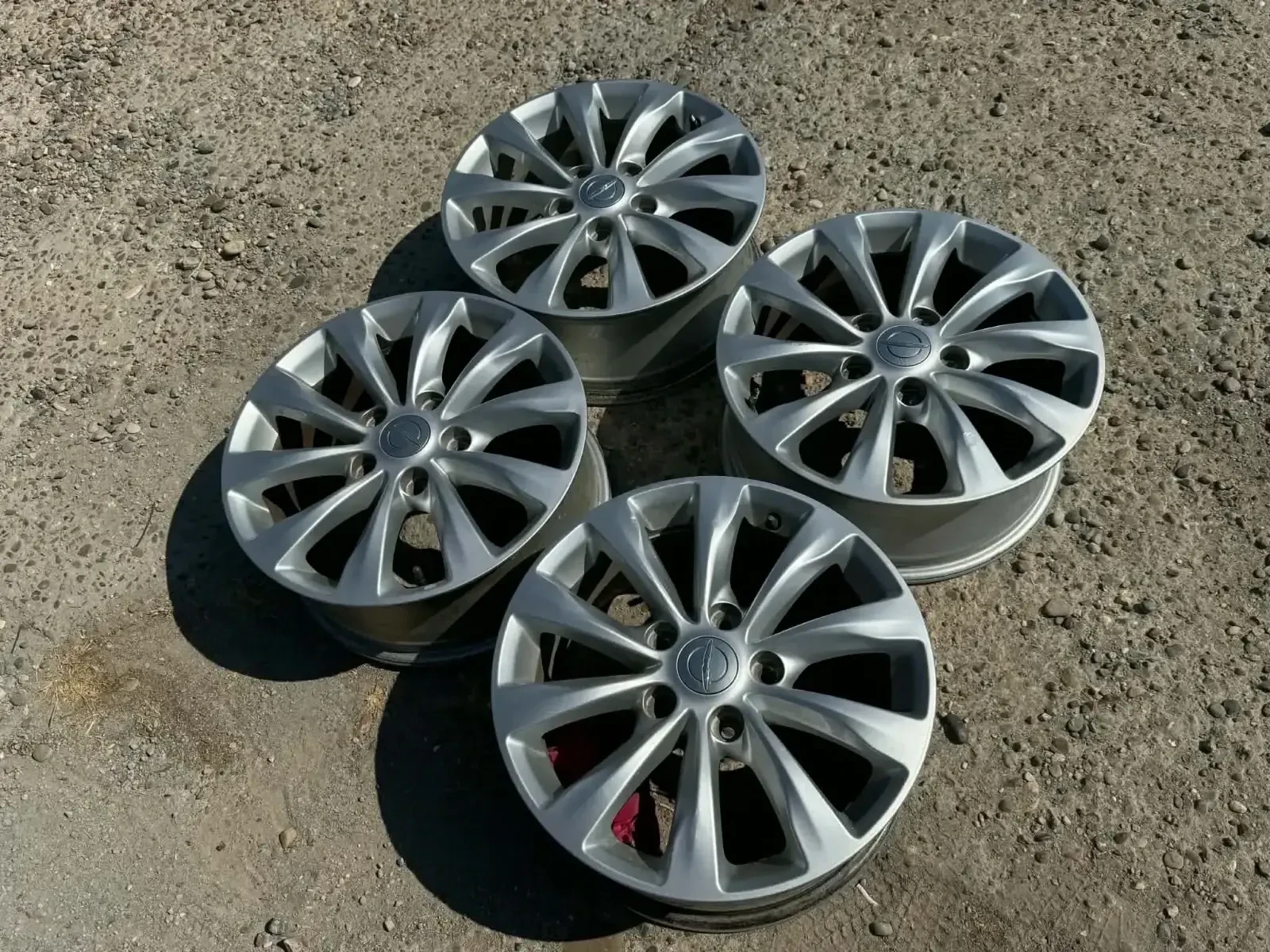 Джанти за Chrysler Pacifica