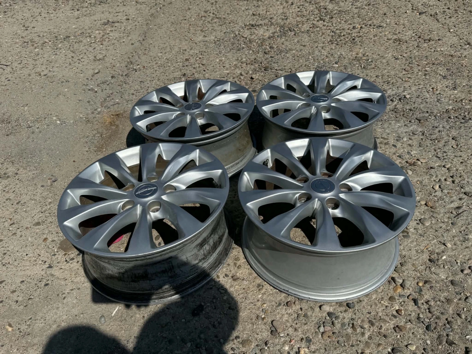 Джанти за Chrysler Pacifica, снимка 13 - Гуми и джанти - 56154159