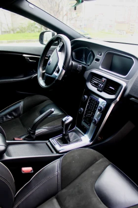 Volvo V40 R-design, снимка 10
