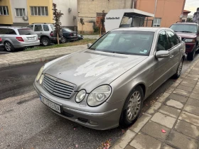 Mercedes-Benz E 220, снимка 1