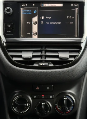 Peugeot 208 1.2i EURO 5B, снимка 13