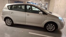 Toyota Corolla verso - 2600 € / 5085.16 лв. - 92179175 4