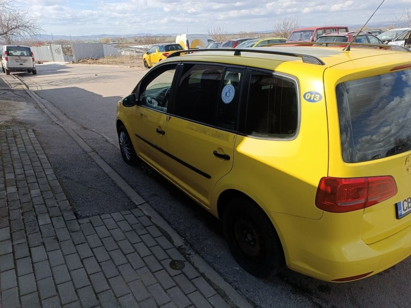 VW Touran 1.4Метан, снимка 3 - Автомобили и джипове - 41916593