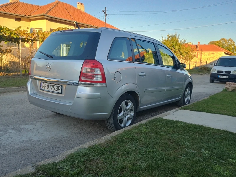 Opel Zafira, снимка 7 - Автомобили и джипове - 48285131