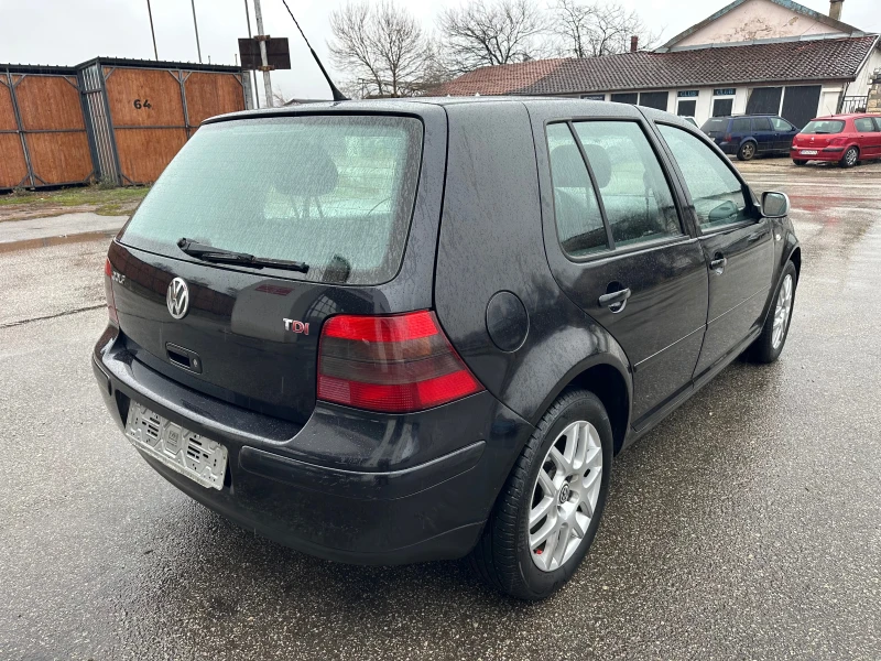 VW Golf 1.9TDI 131к.с. High-Line Италия, снимка 7 - Автомобили и джипове - 48425993