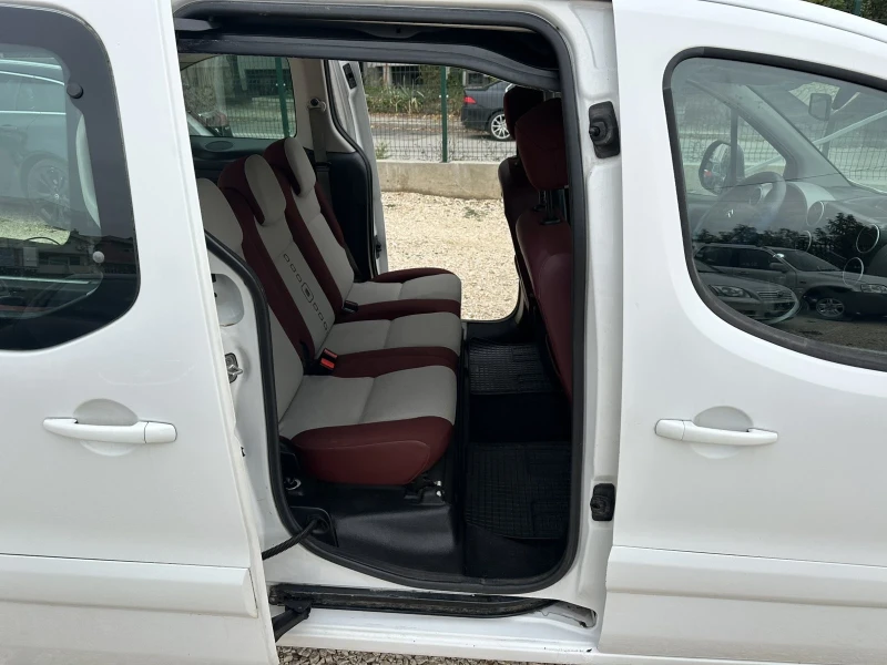 Citroen Berlingo 1.6HDI//90KS//KLIMATIK//2010G, снимка 7 - Автомобили и джипове - 48576188