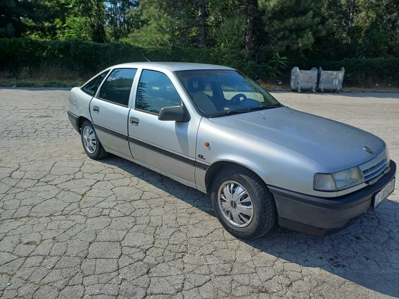 Opel Vectra 1.4 , снимка 2 - Автомобили и джипове - 49430584