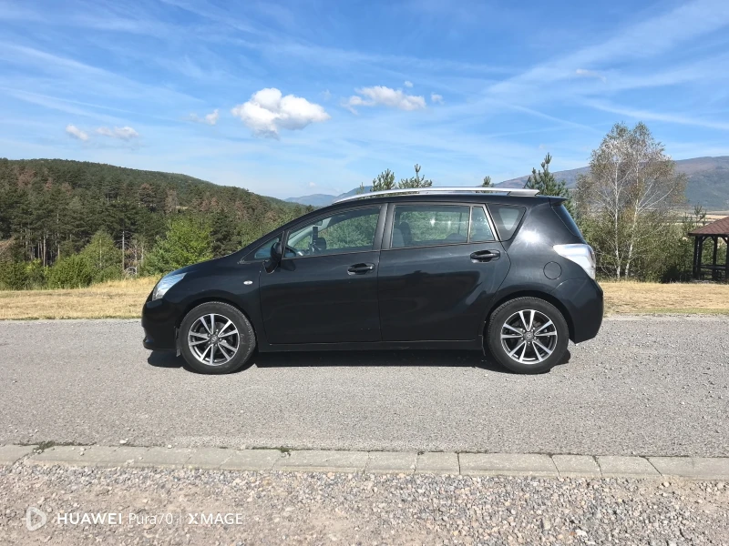 Toyota Verso 1.8, снимка 6 - Автомобили и джипове - 52646313