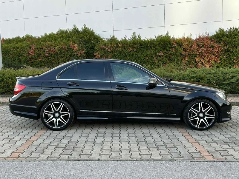 Mercedes-Benz C 180 AMG LINE* ШВЕЙЦАРИЯ* , снимка 7 - Автомобили и джипове - 52419310