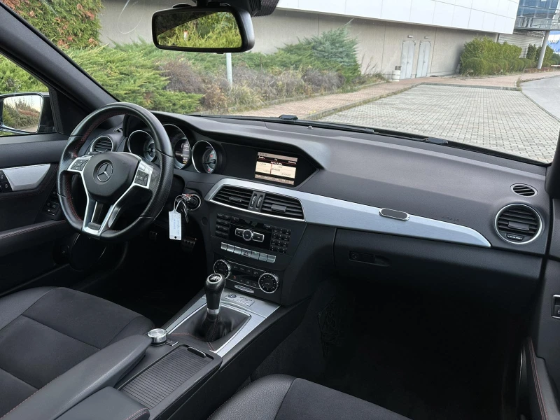 Mercedes-Benz C 180 AMG LINE* ШВЕЙЦАРИЯ* , снимка 14 - Автомобили и джипове - 52419310