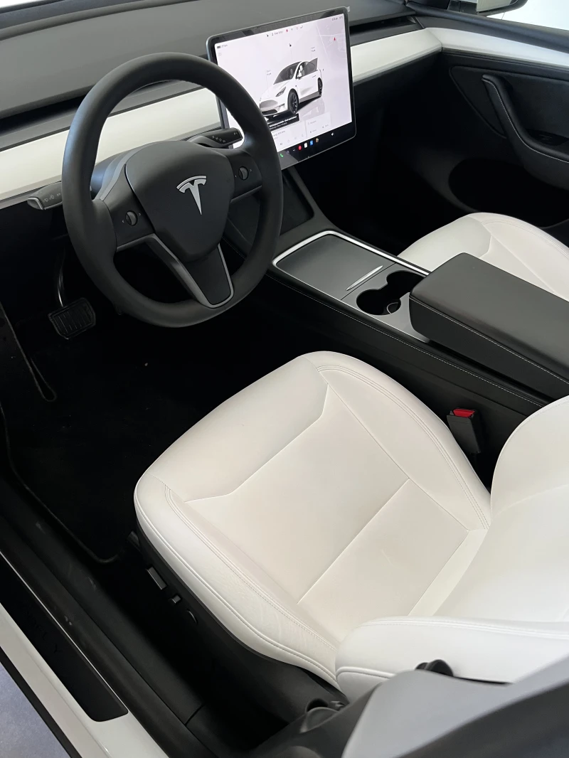Tesla Model Y Long Range RWD, снимка 10 - Автомобили и джипове - 52707687