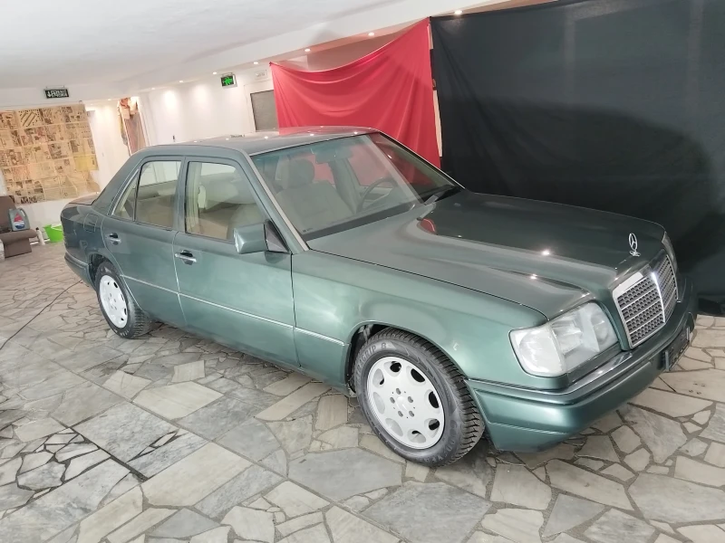 Mercedes-Benz 124 Мерцедес Е280, снимка 2 - Автомобили и джипове - 53276904