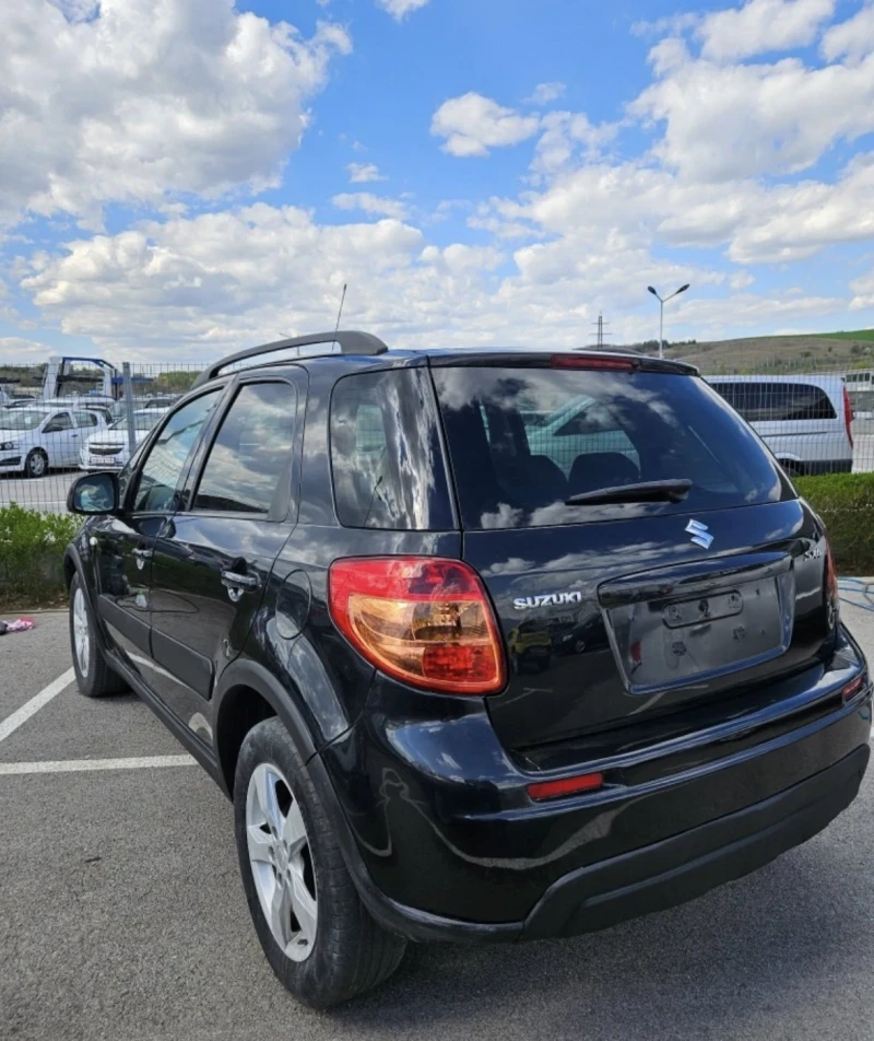 Suzuki SX4, снимка 3 - Автомобили и джипове - 53037254