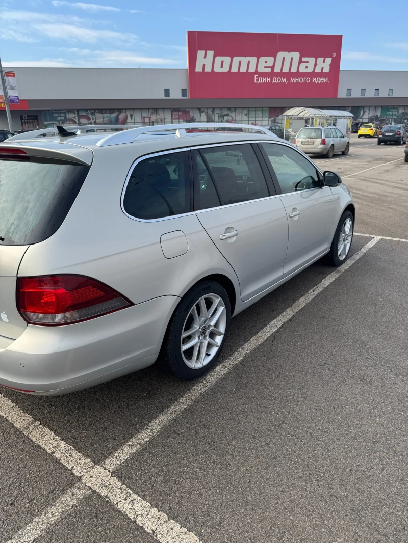 VW Golf 6 2.0 TDI DSG Highline, снимка 4 - Автомобили и джипове - 53399140