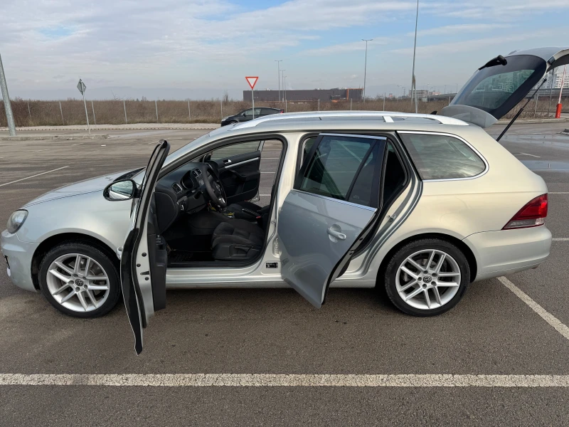 VW Golf 6 2.0 TDI DSG Highline, снимка 8 - Автомобили и джипове - 53399140