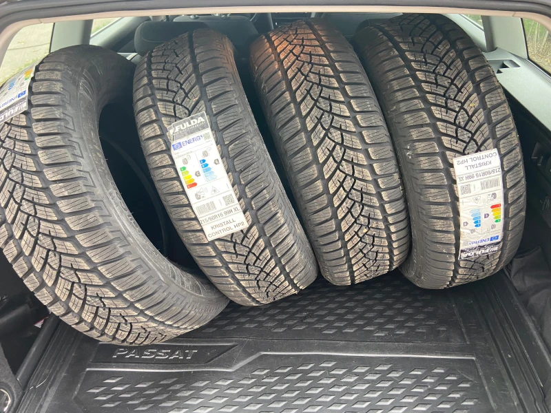 VW Passat 1.5tsi-Изключително запазен!, снимка 17 - Автомобили и джипове - 53524381