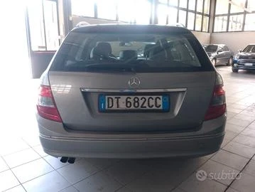 Mercedes-Benz C 200 Avangard, снимка 6 - Автомобили и джипове - 48005172