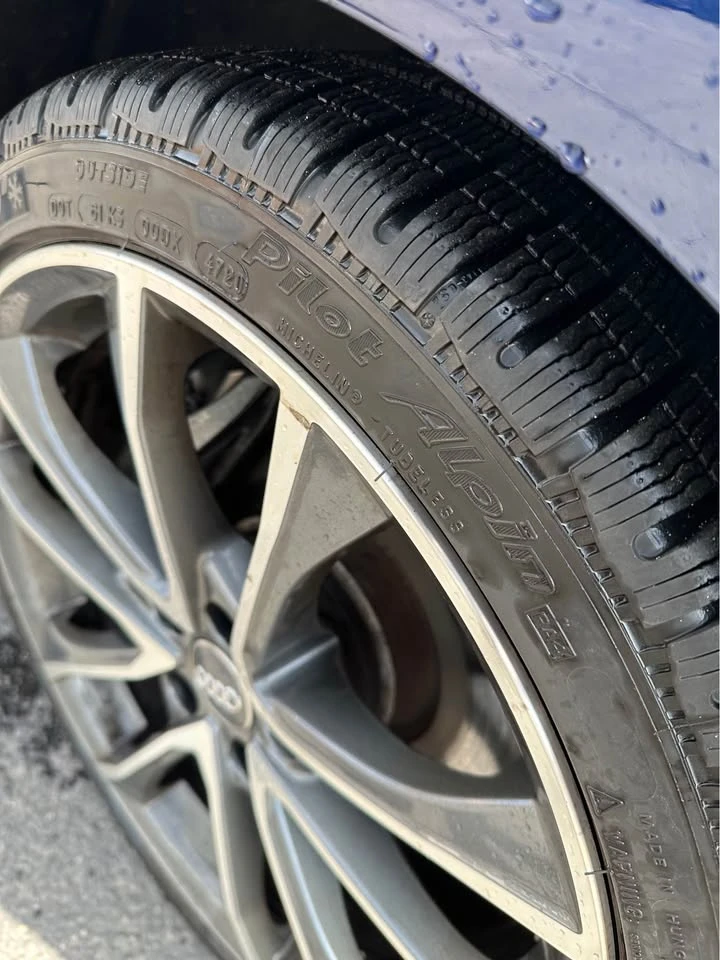 Audi S4 Technik/Quattro/CARFAX/АВТО КРЕДИТ, снимка 8 - Автомобили и джипове - 54022641