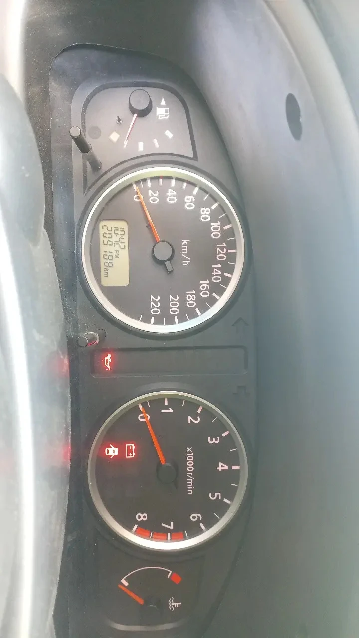Nissan Almera 1.5i | Mobile.bg � ����������� 5