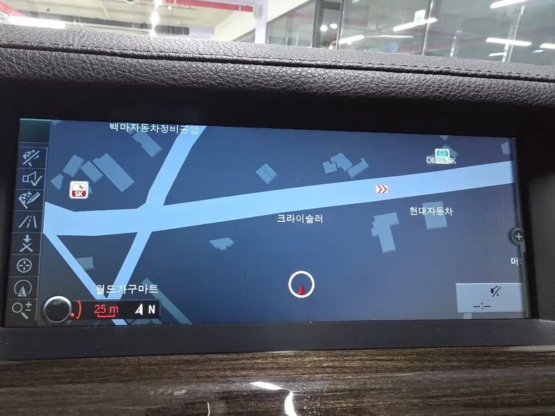 BMW 740 i, снимка 11 - Автомобили и джипове - 55205100