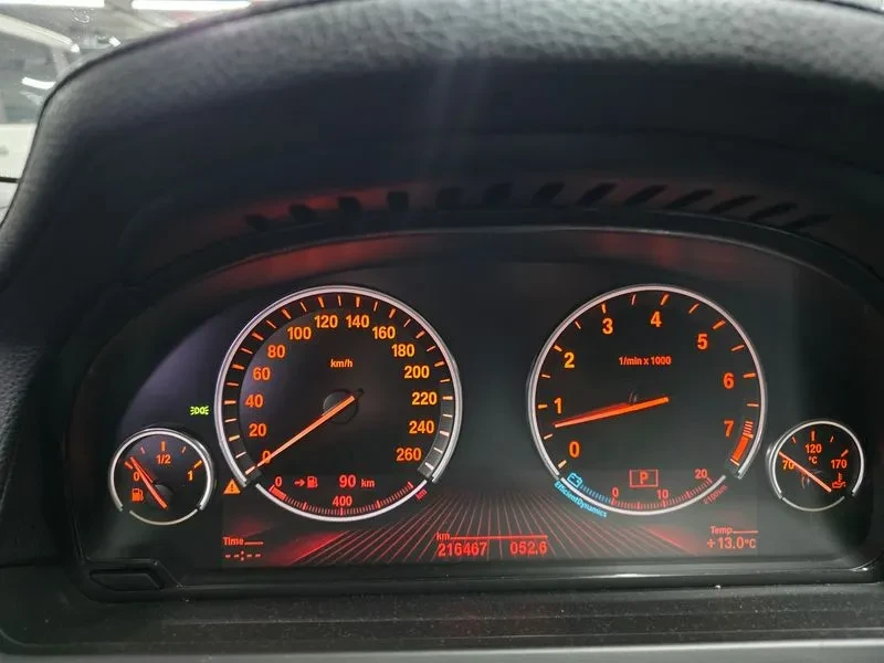 BMW 740 i, снимка 8 - Автомобили и джипове - 55205100