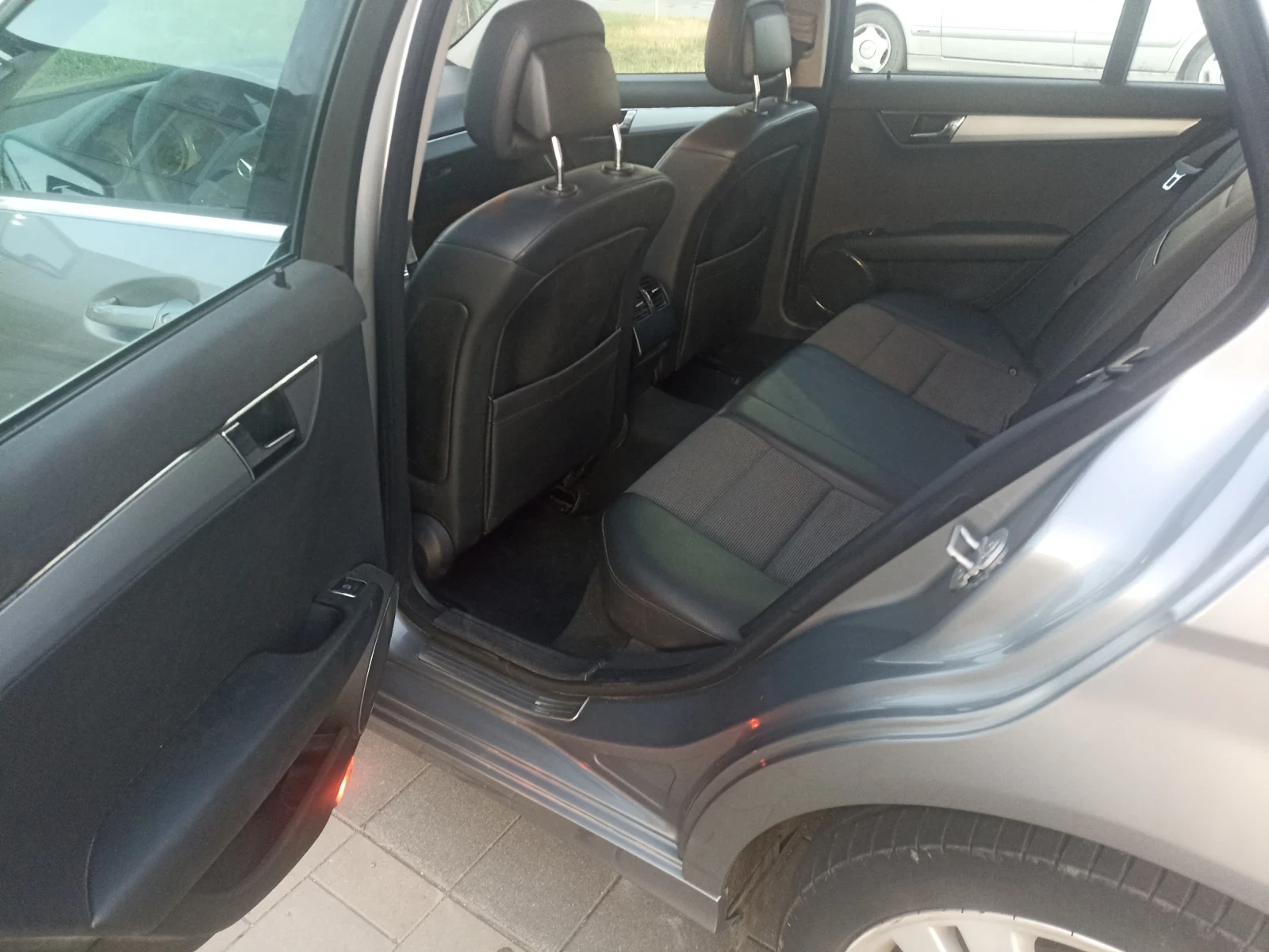 Mercedes-Benz C 200 Avangard - изображение 10