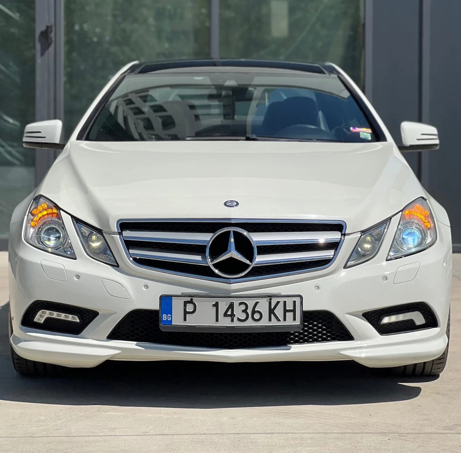 Mercedes-Benz E 250 AMG///Pack/Coupe/Full/Нови Вериги/Каско/19* Rims// - изображение 6
