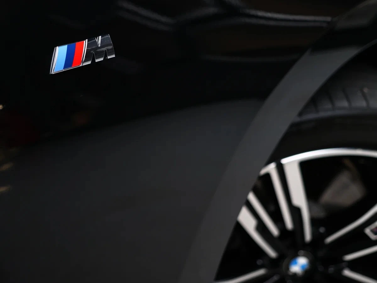 BMW 740 d xDrive M Packet - изображение 6