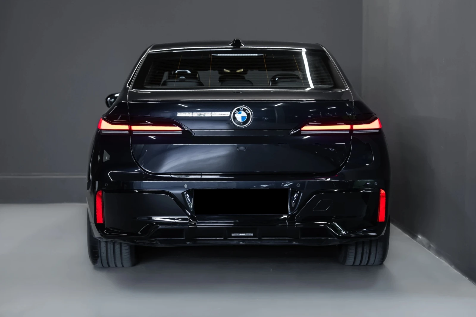 BMW 740 d xDrive M Packet - изображение 4