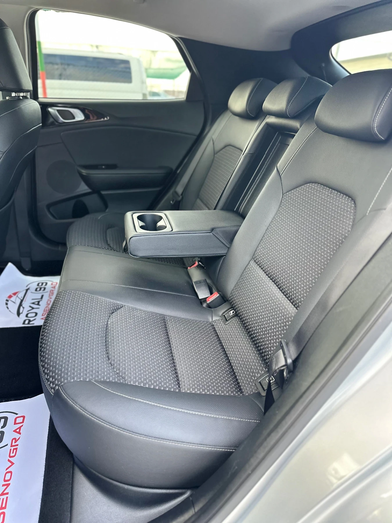 Kia XCeed 1.6 CRDI :: В ГАРАНЦИЯ::АВТОМАТ::DISTRONIK::КАМЕРА - изображение 10