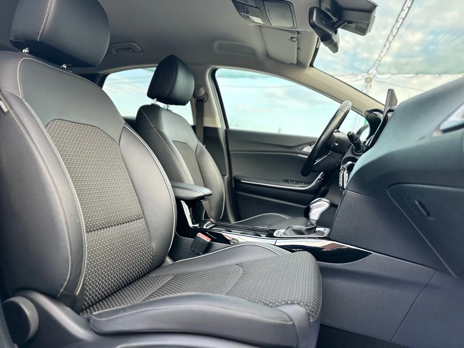 Kia XCeed 1.6 CRDI :: В ГАРАНЦИЯ::АВТОМАТ::DISTRONIK::КАМЕРА - изображение 9