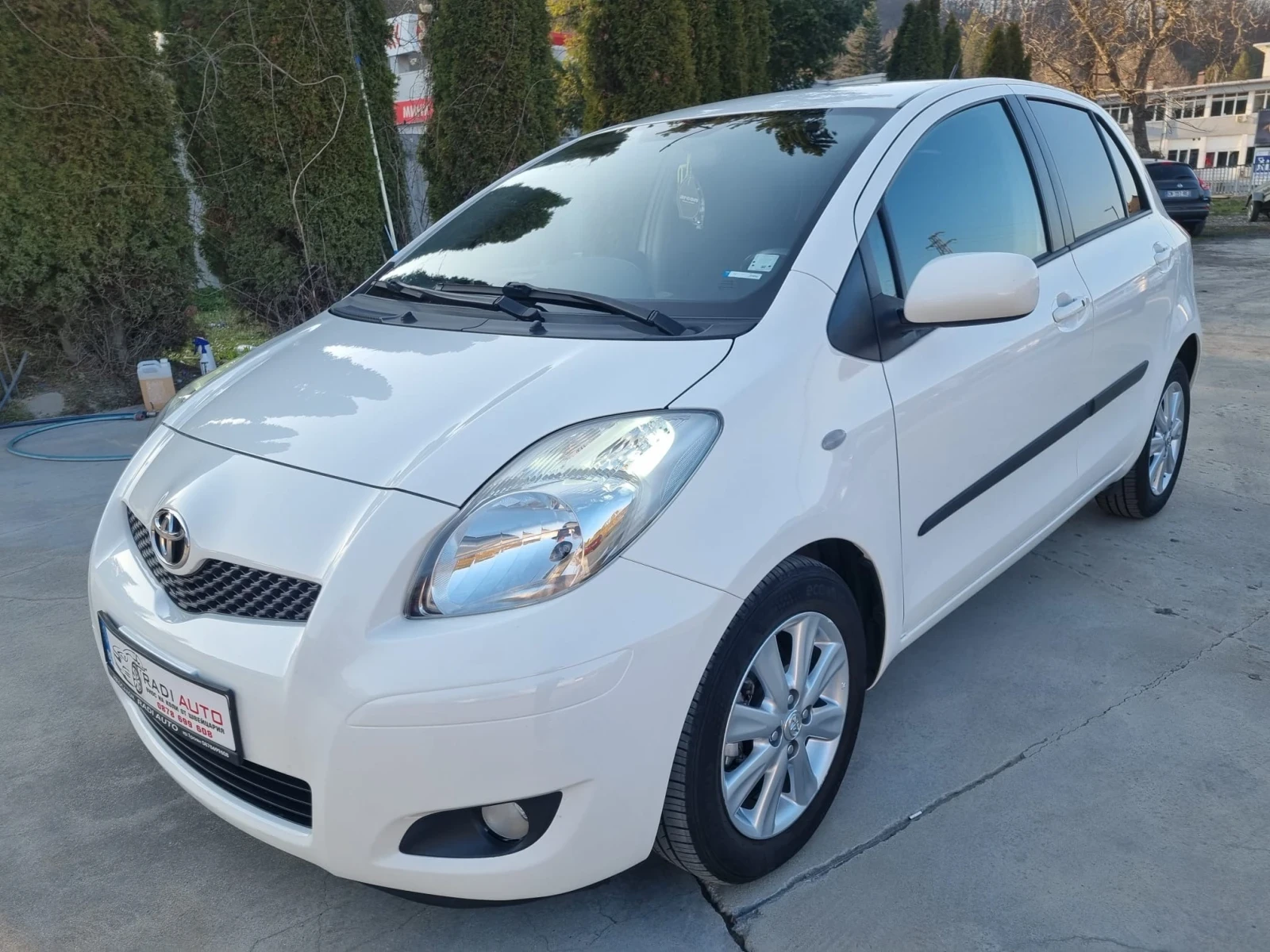 Toyota Yaris 1.33i Facelift ШВЕЙЦАРИЯ 