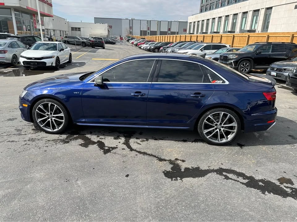 Audi S4 Technik/Quattro/CARFAX/АВТО КРЕДИТ, снимка 5 - Автомобили и джипове - 54022641