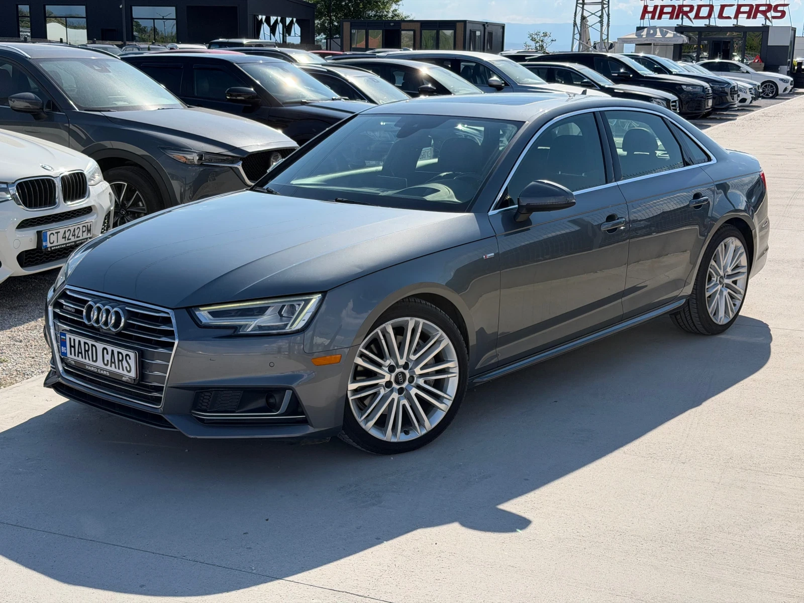 Audi A4 2.0T* S-Line* Distronic* Quattro* 