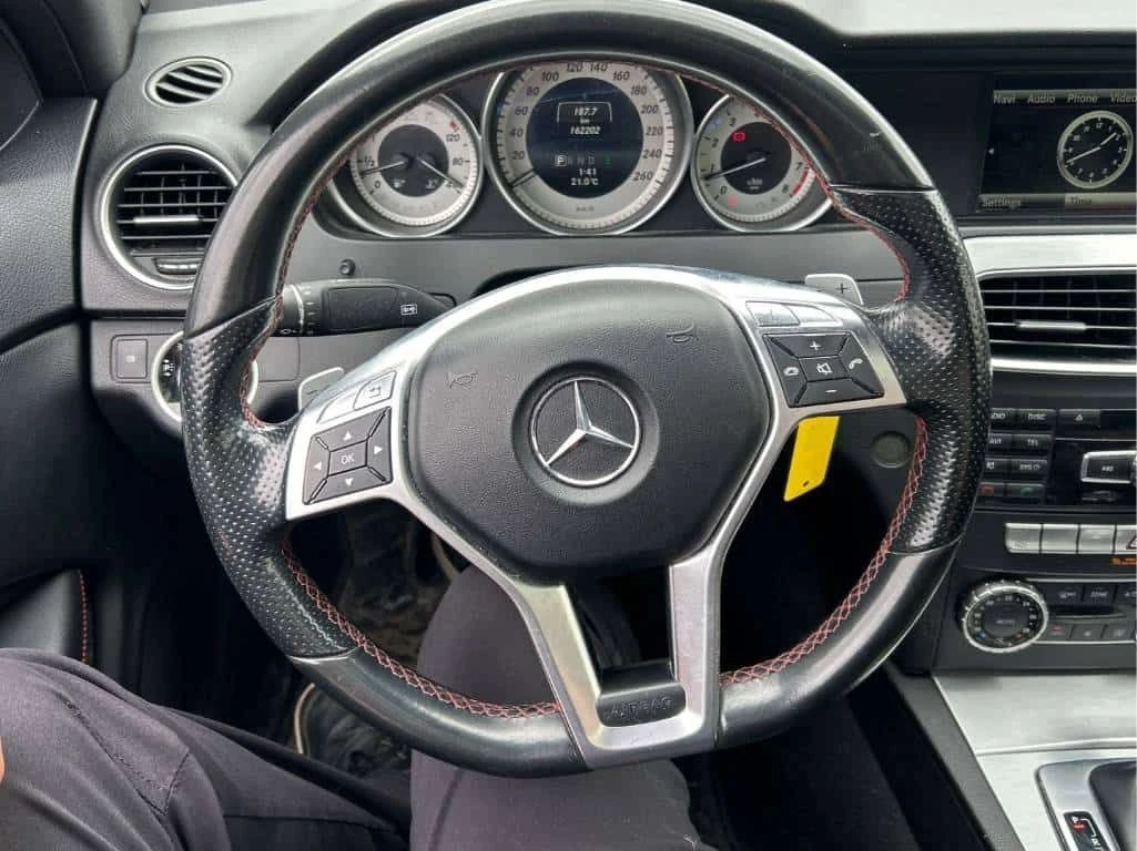 Mercedes-Benz C 350 * ПОДГРЕВИ * PANO * КАМЕРА, снимка 9 - Автомобили и джипове - 54812779