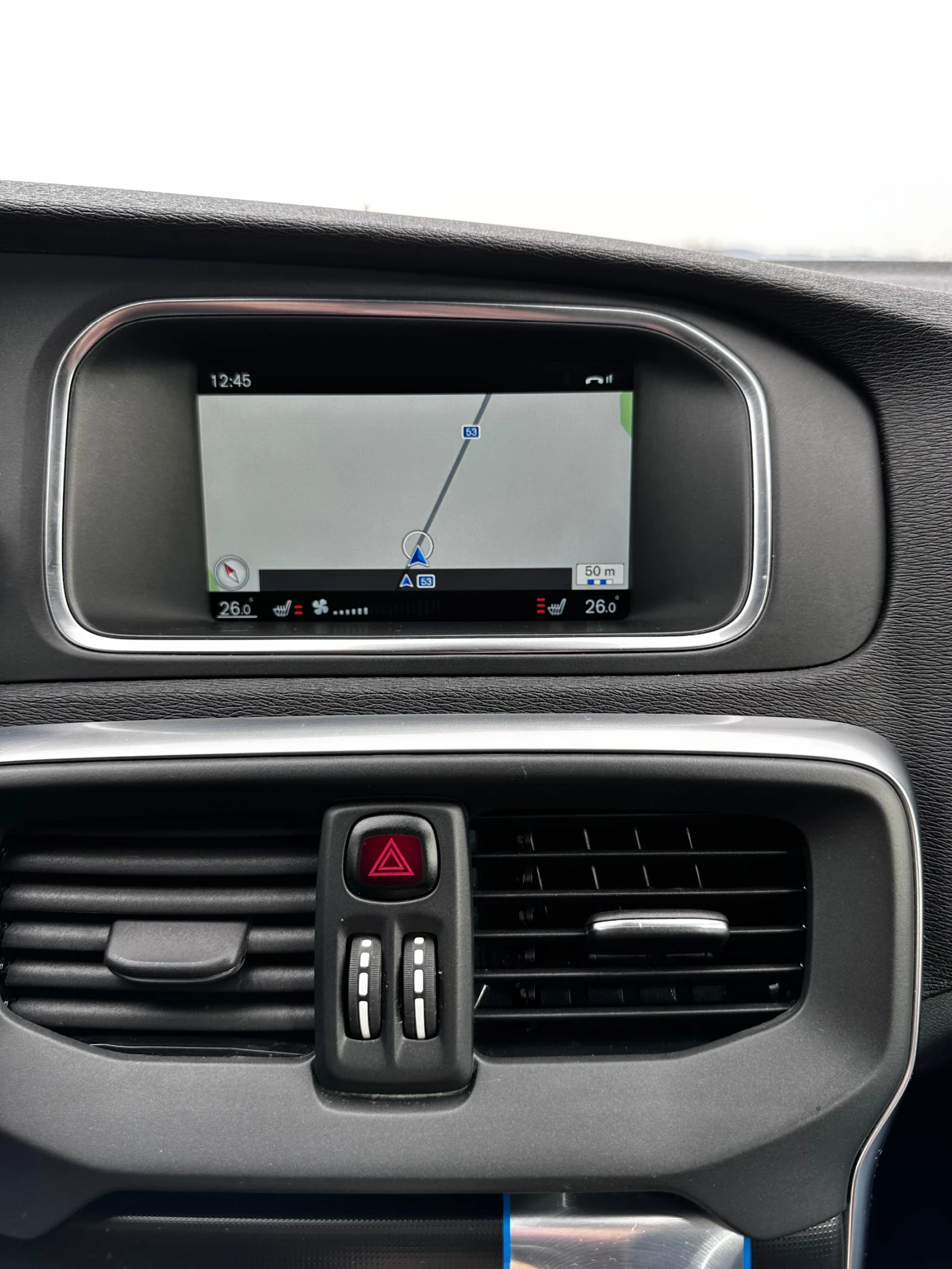 Volvo V40 R-design, снимка 15 - Автомобили и джипове - 54961971