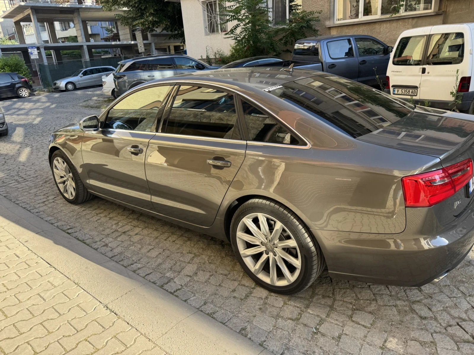 Audi A6, снимка 4 - Автомобили и джипове - 54993442