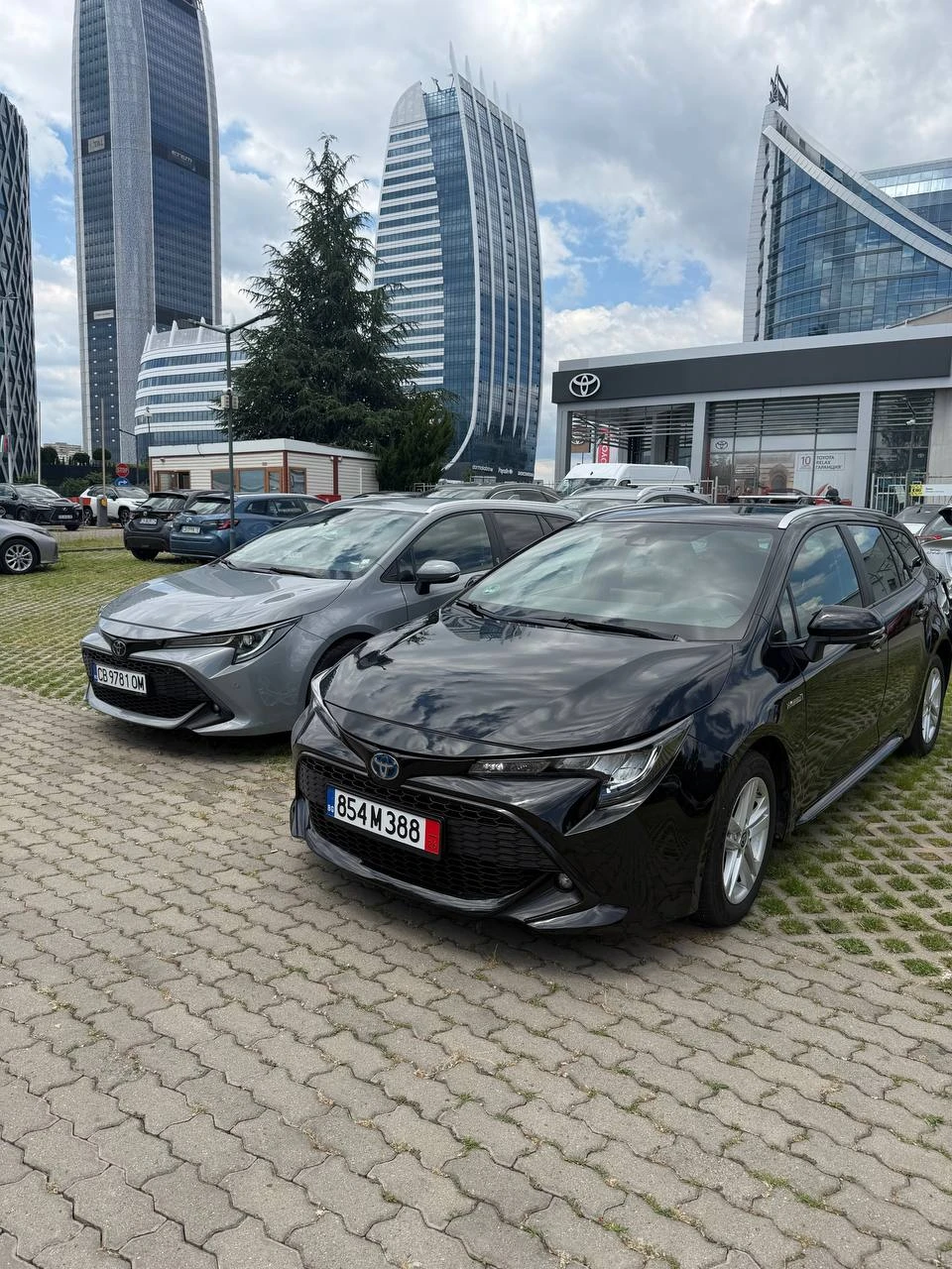 Toyota Corolla 1.8 Hybrid