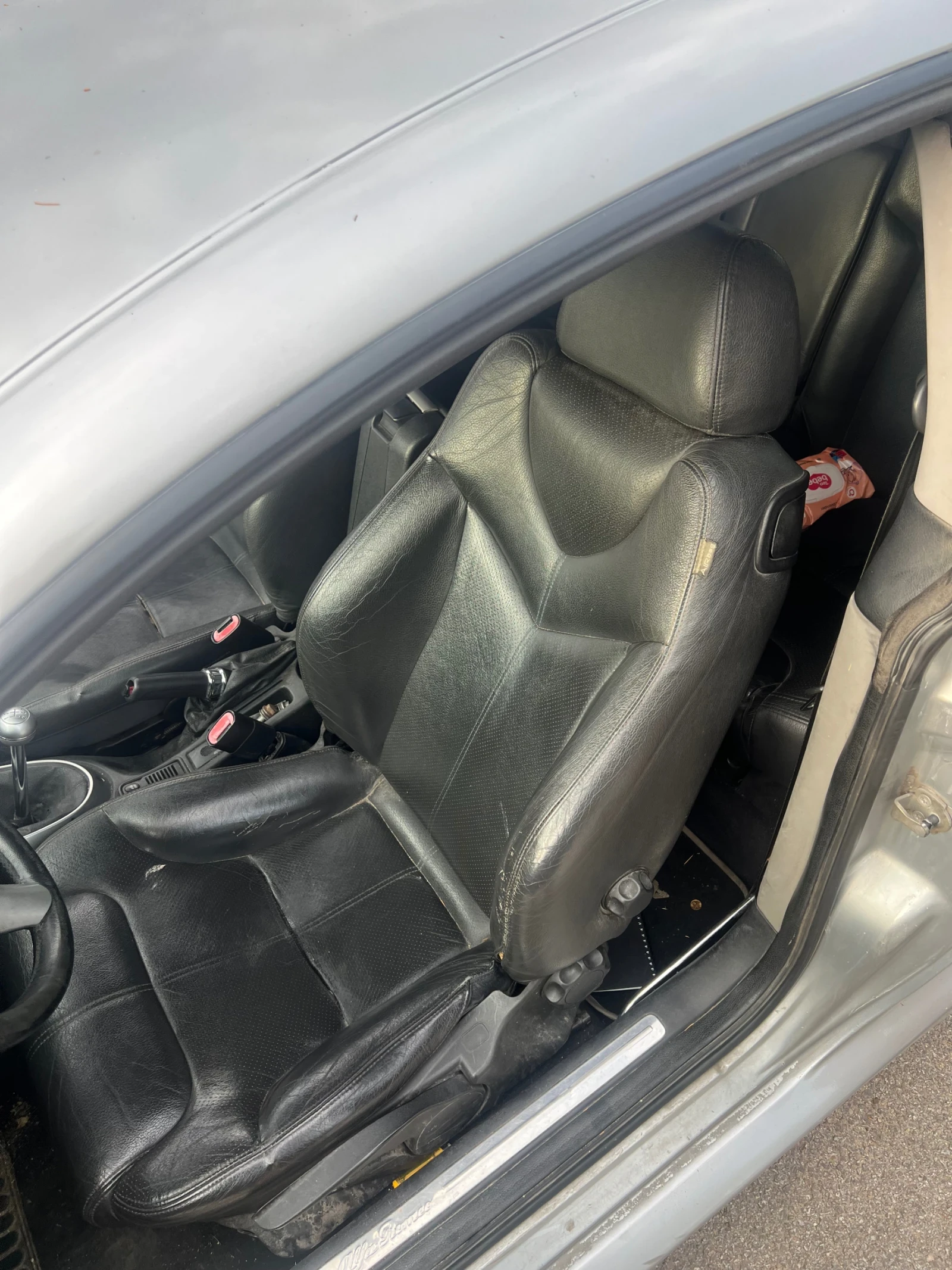 Alfa Romeo Gt, снимка 7 - Автомобили и джипове - 55157368