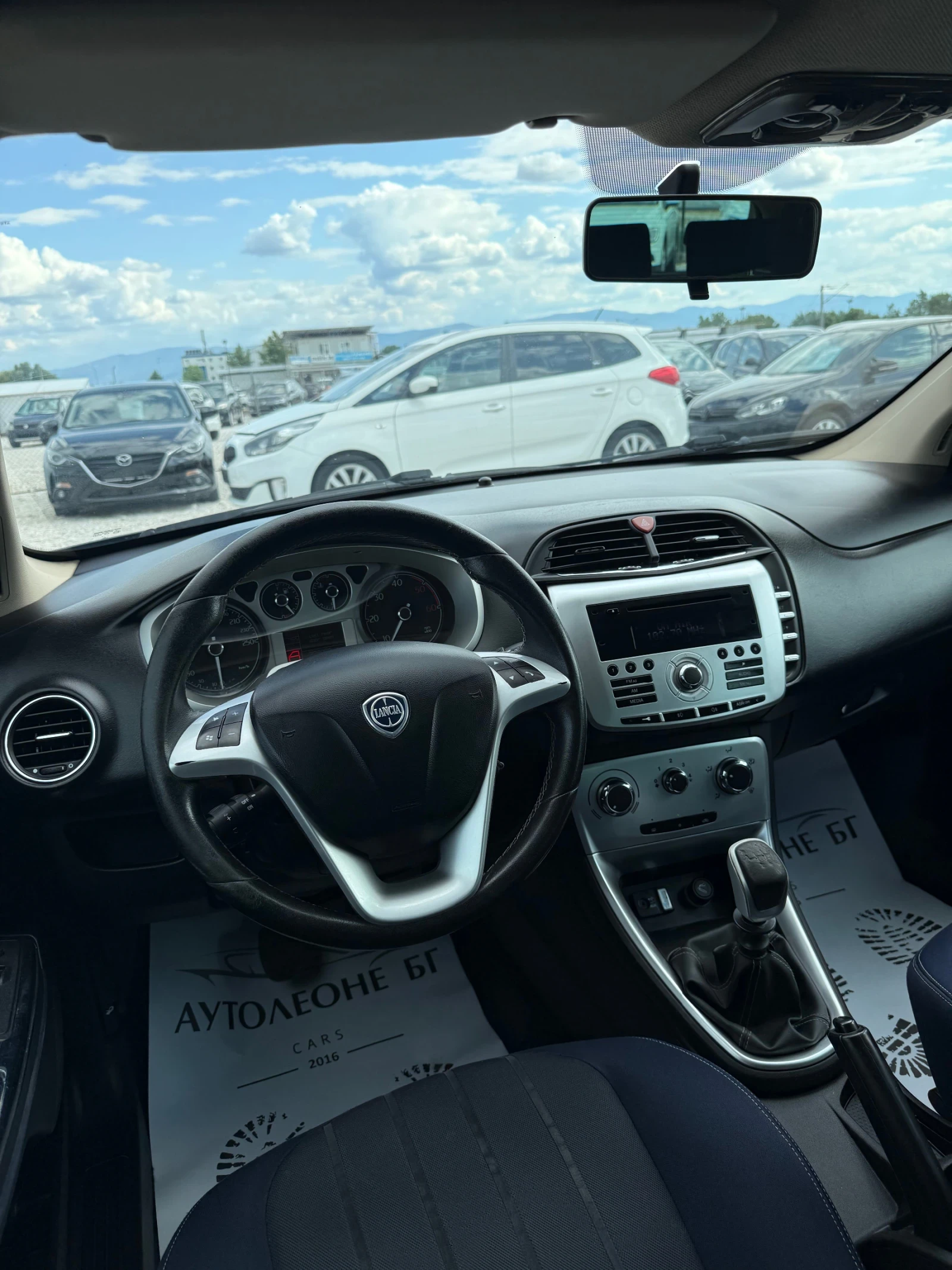 Lancia Delta 1.6 MJet, снимка 7 - Автомобили и джипове - 55415820