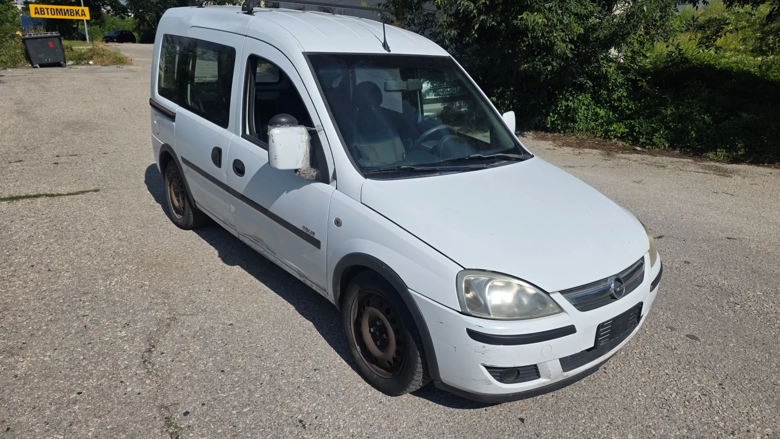 Opel Combo 1.7d, снимка 8 - Автомобили и джипове - 56061309