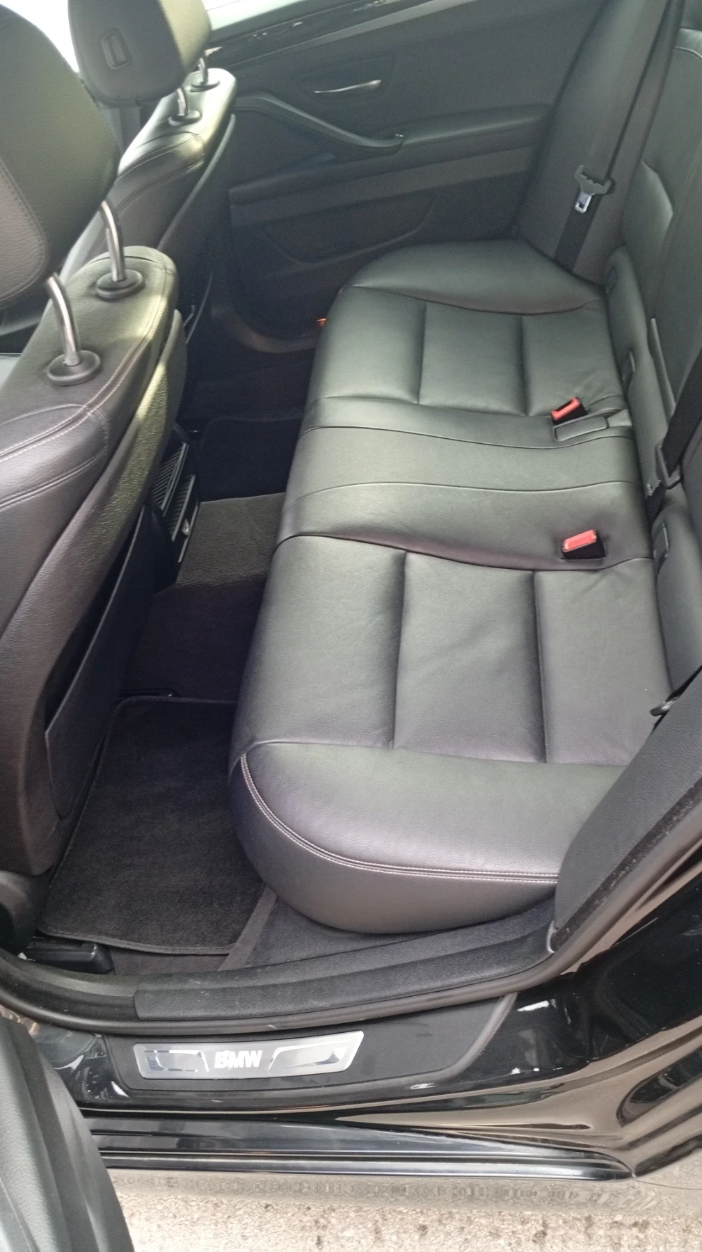 BMW 520 520xdrive facelift, снимка 10 - Автомобили и джипове - 56627352