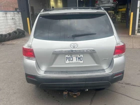 Toyota Highlander * 4WD 4dr* АВТОКРЕДИТ БЕЗ ПЪРВОНАЧАЛНА ВНОСКА* , снимка 4