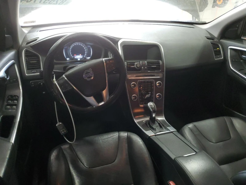 Volvo XC60 T6* PREMIER, снимка 8 - Автомобили и джипове - 48588195