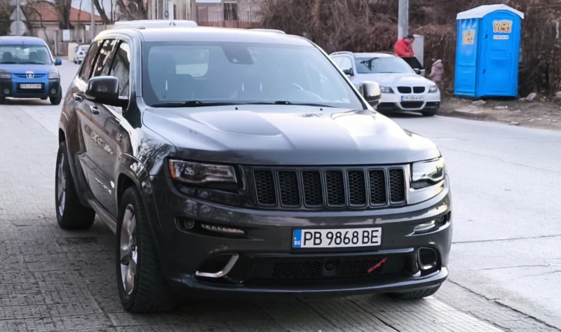 Jeep Grand cherokee 6.4 SRT V8 Hemi / LPG, снимка 2 - Автомобили и джипове - 49072430