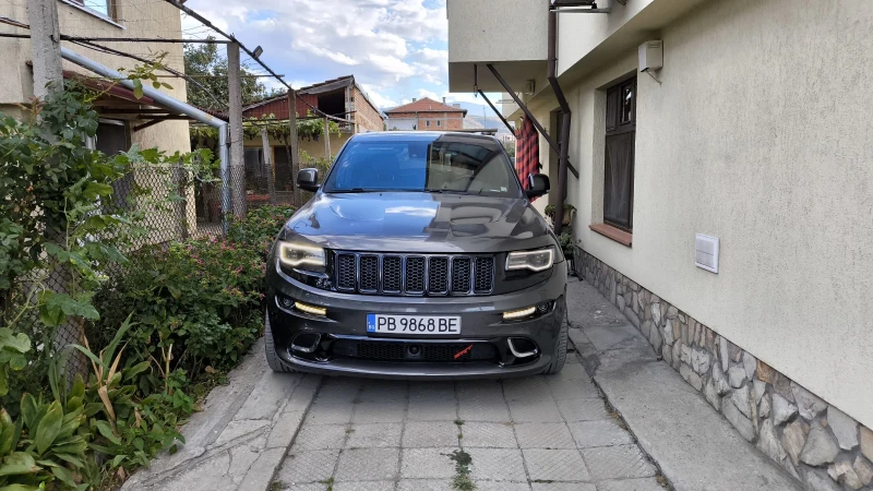 Jeep Grand cherokee 6.4 SRT V8 Hemi / LPG, снимка 1 - Автомобили и джипове - 49072430